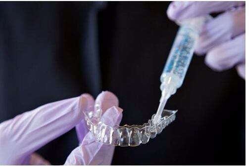 Moldable Invisible Braces Teeth Whitening Tool - JUCE